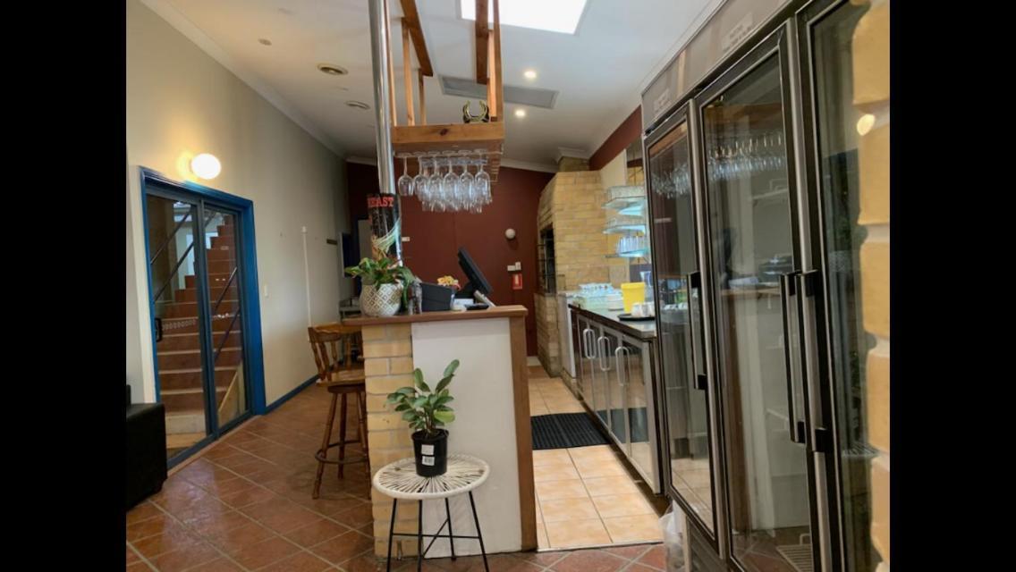 Taree Motor Inn Zewnętrze zdjęcie